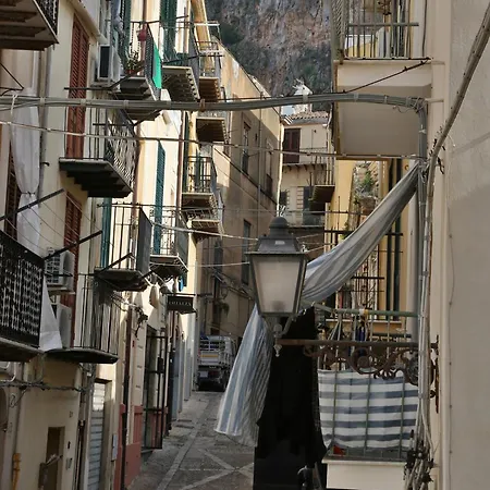 Fiamma * Cefalù